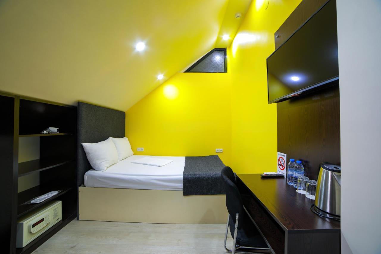 Elysium Gallery Hotel Erévan Extérieur photo