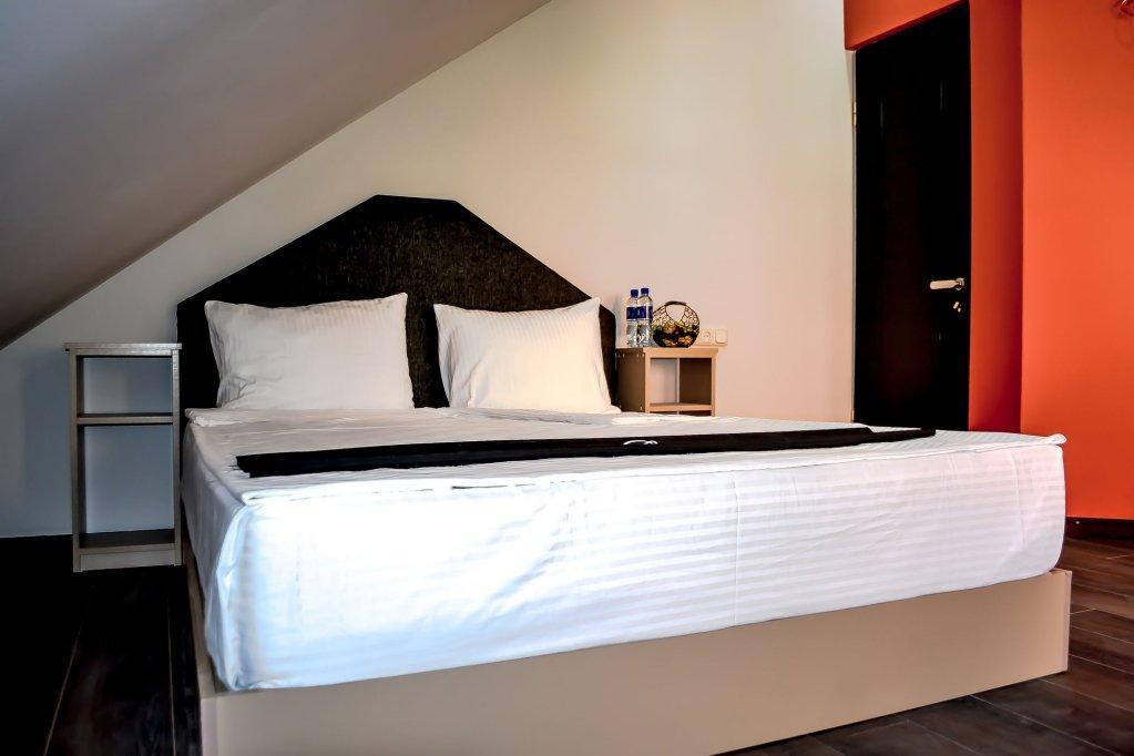 Elysium Gallery Hotel Erévan Extérieur photo