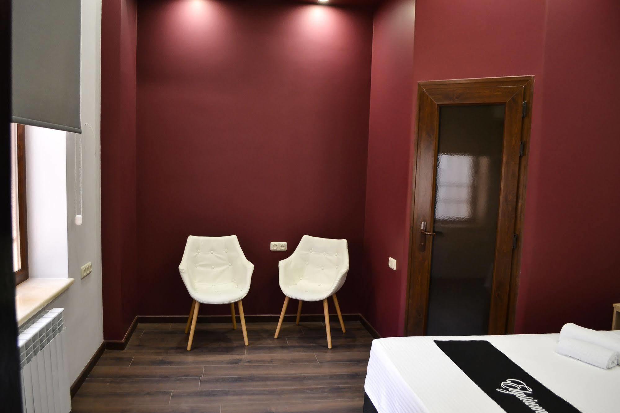 Elysium Gallery Hotel Erévan Extérieur photo